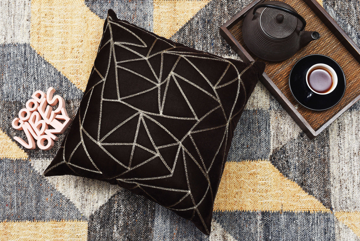 Funda de Cojín con Triángulos