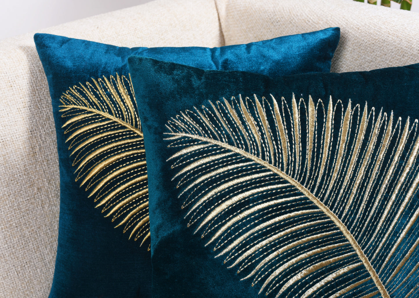 Funda de Cojín con Hojas