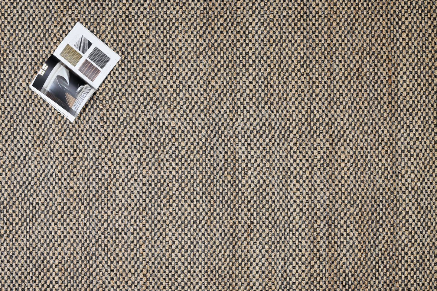 Alfombra de Yute y Algodón a Cuadros – Borde Acabado