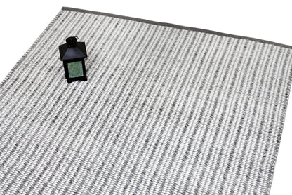 Alfombra de Hilo PET – Reciclada y Resistente