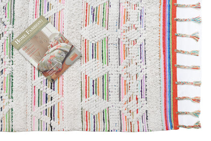 Alfombra de Algodón con Patrón de Diamante – Borde y Flecos