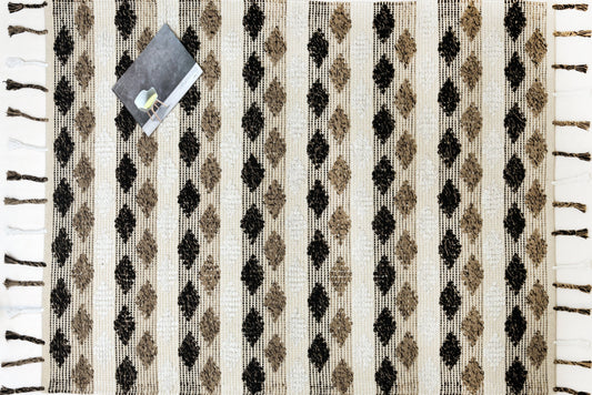 Alfombra de Algodón con Patrón de Diamante – Borde y Flecos