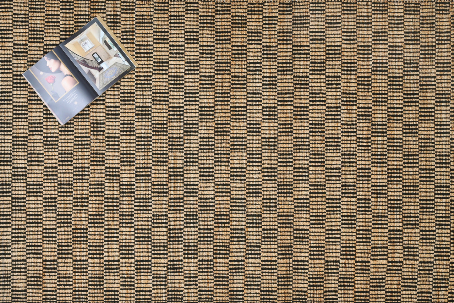 Alfombra Dhurrie de Yute Hecha a Mano – Borde Acabado