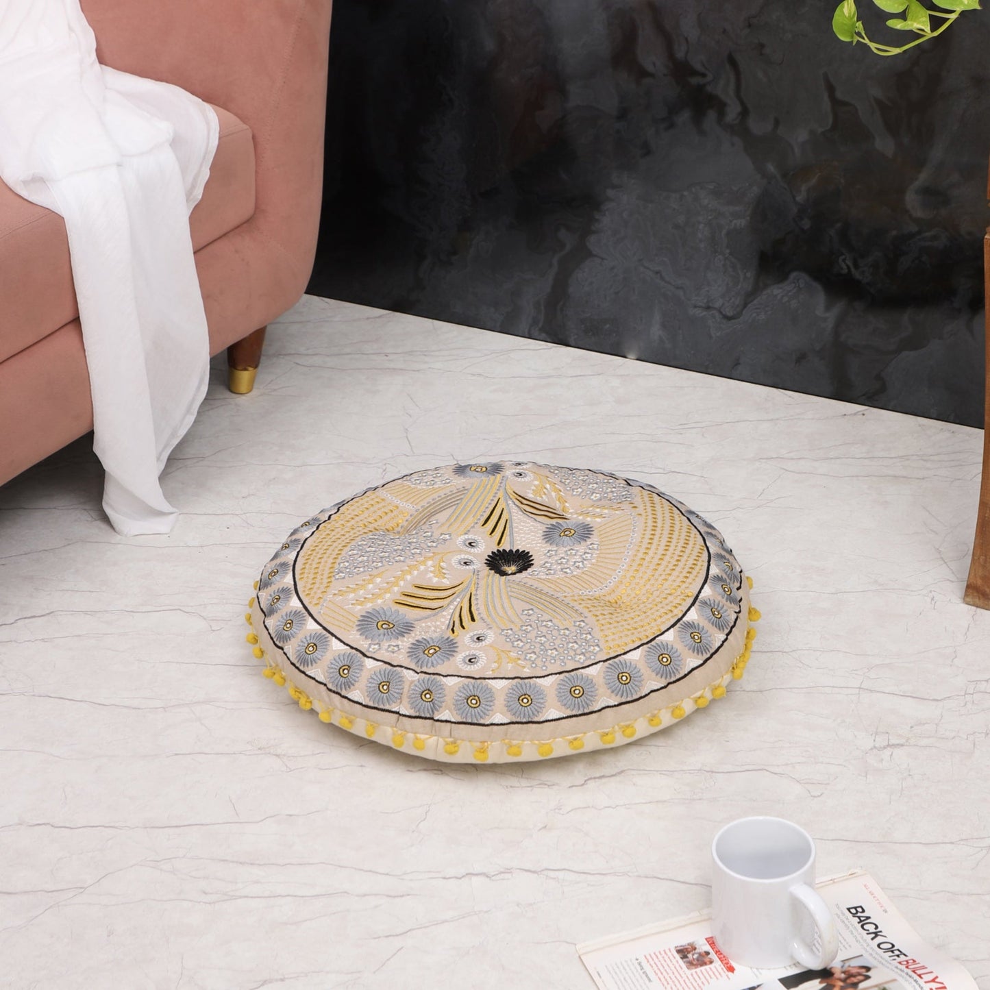 Taburete con Cojín de Piso y Almohada – Juego Completo