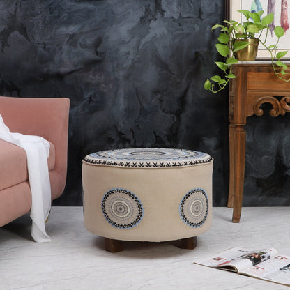 Taburete con cojín de piso y set de almohadas