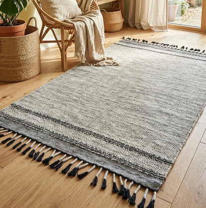 Alfombra Dhurrie de Algodón Con Borde y Flecos IC17485 Grises/Plateado