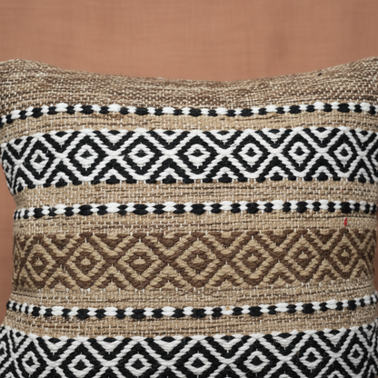 Detalle de la textura kilim IC14492 Marrones/Beige